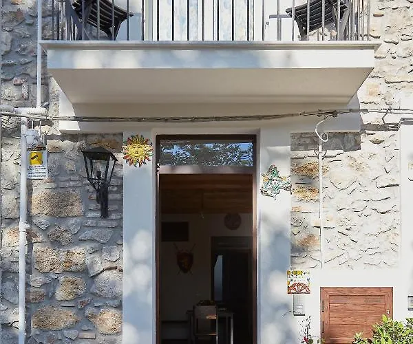 La Casa Dei Cavalieri Semesterbostad Caccamo