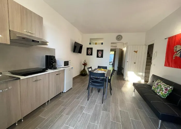 Semesterbostad La Casa Dei Cavalieri Caccamo